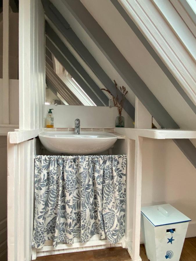 La Maison Bleue ปอร์-อ็อง-เบสแซ็ง-อุปแป็ง ภายนอก รูปภาพ